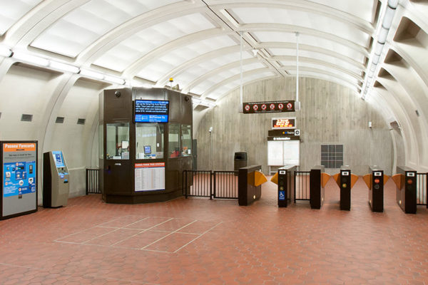 Metro Station